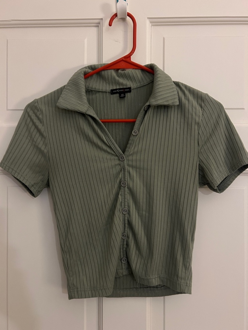 Light Olive Green Ribbed Button-Up Polo Top